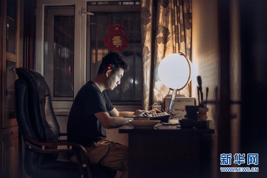 (在习近平新时代中国特色社会主义思想指引下——新时代新作为新篇章·习近平总书记关切事·图文互动)(5)增强困难群众对疫情影响的抵抗力